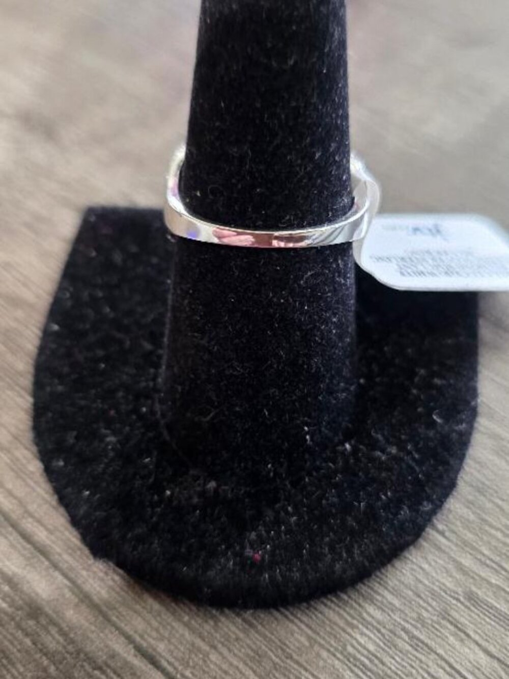 DIAMOND SIMULANT RING - SIZE 9 - Picture 4 of 4